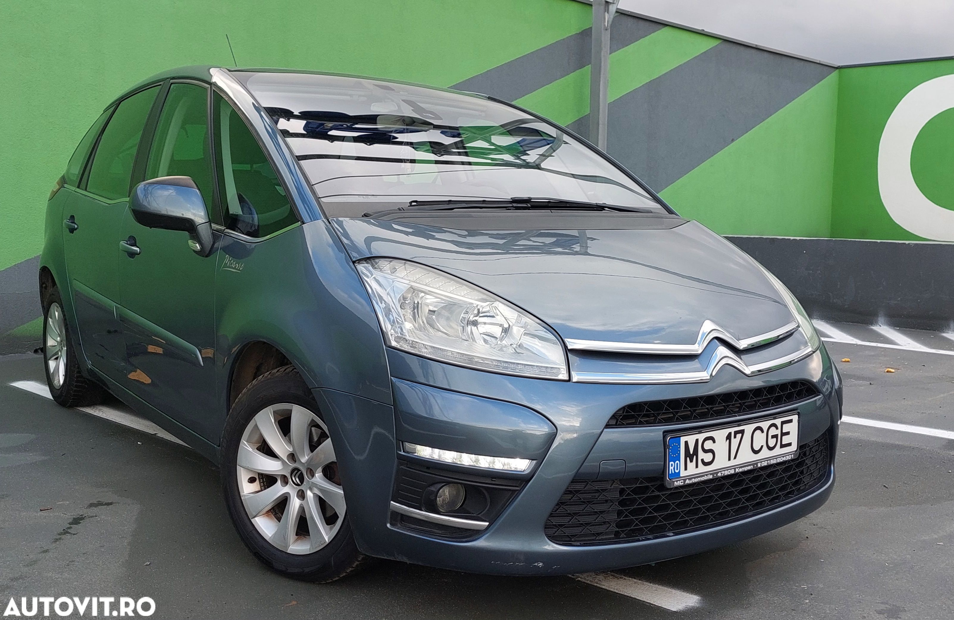 Citroën C4 Picasso 1.6 e-Hdi Seduction - 1