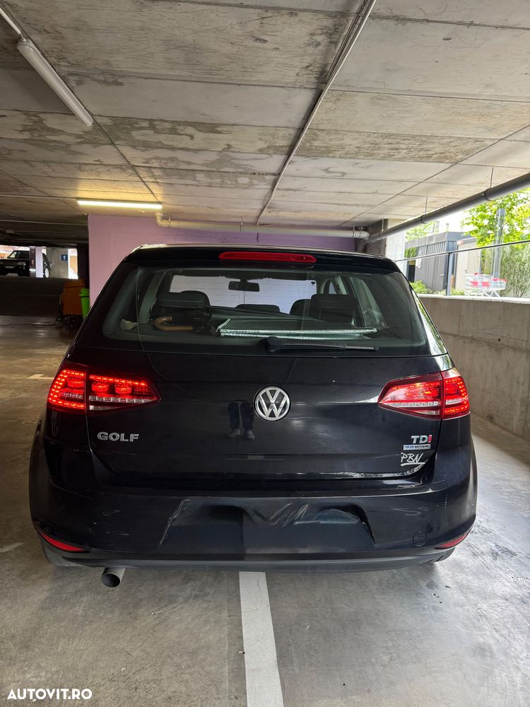 VOLKSWAGEN Golf 2013 — imagine 4