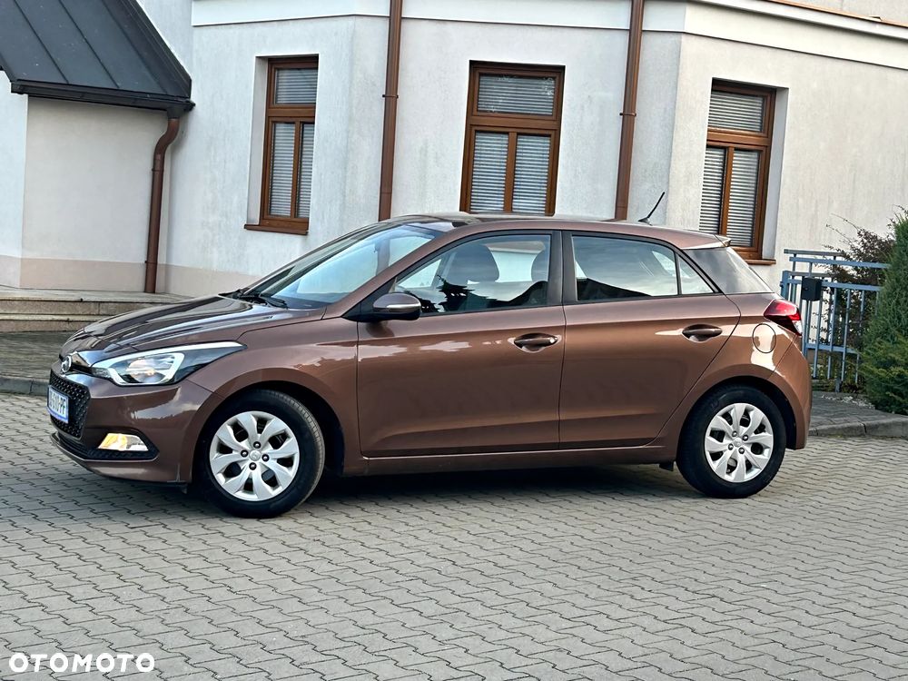 Hyundai i20 blue 1.2 Style - 6