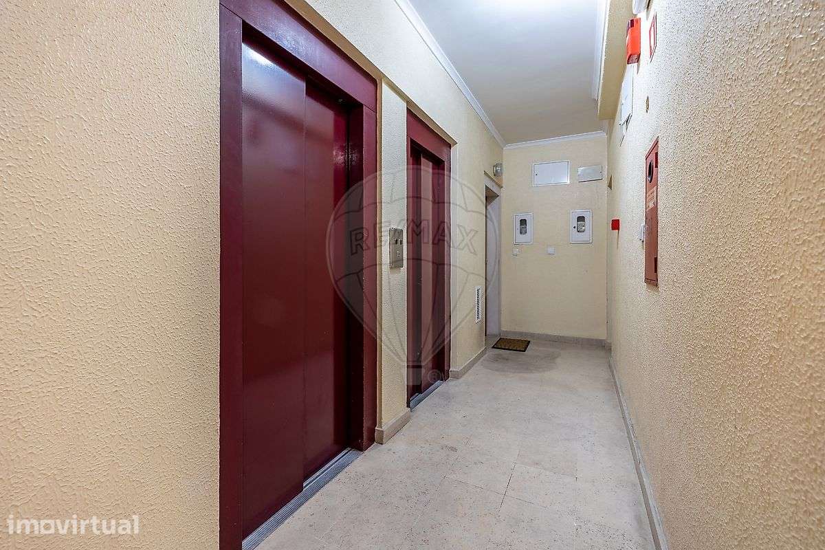 Apartamento T4 para venda - Grande imagem: 4/50