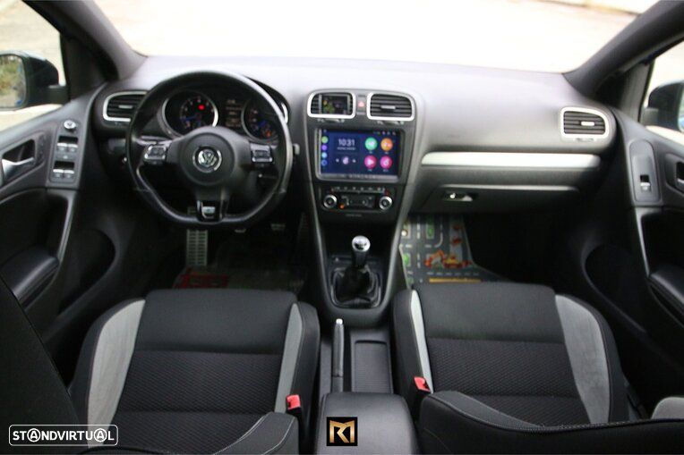 VW Golf 2.0 TSi R20 - 12