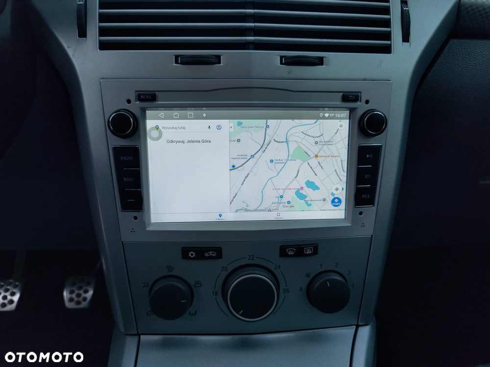 Opel Astra 2.0 Turbo Edition - 9