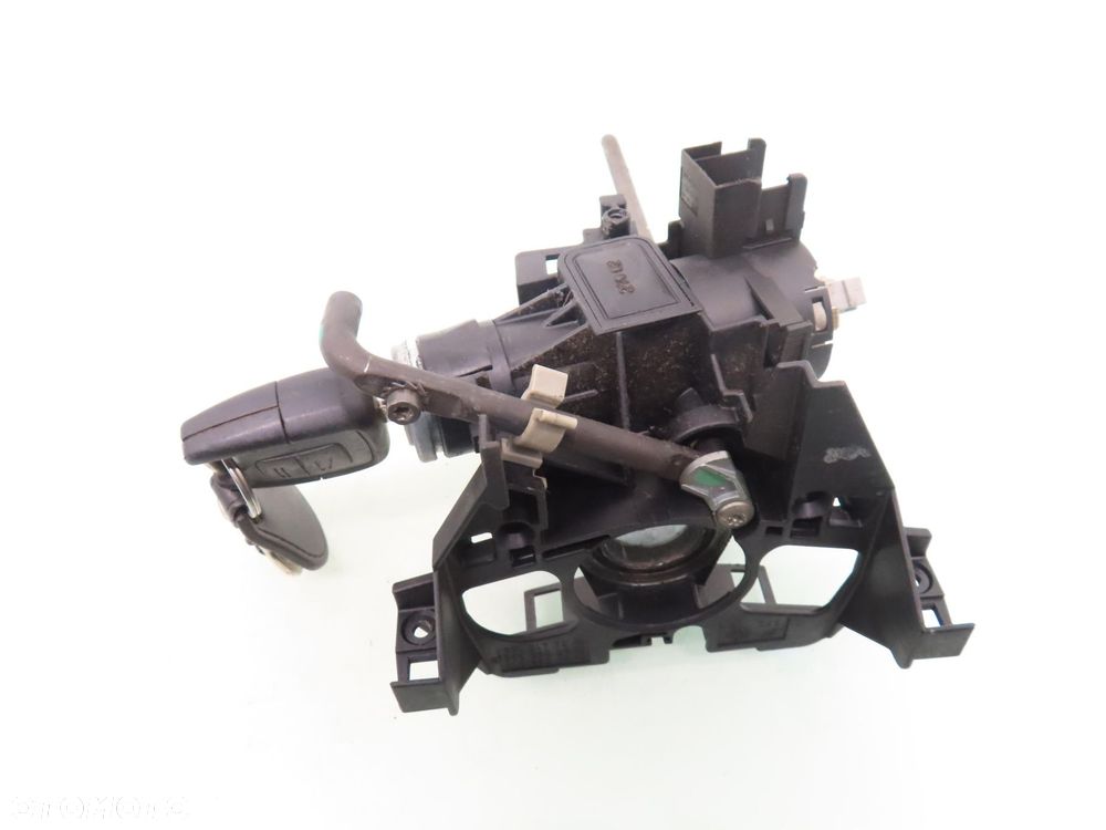 STACYJKA OPEL ZAFIRA A 90589313 90589389 24413106 - 1