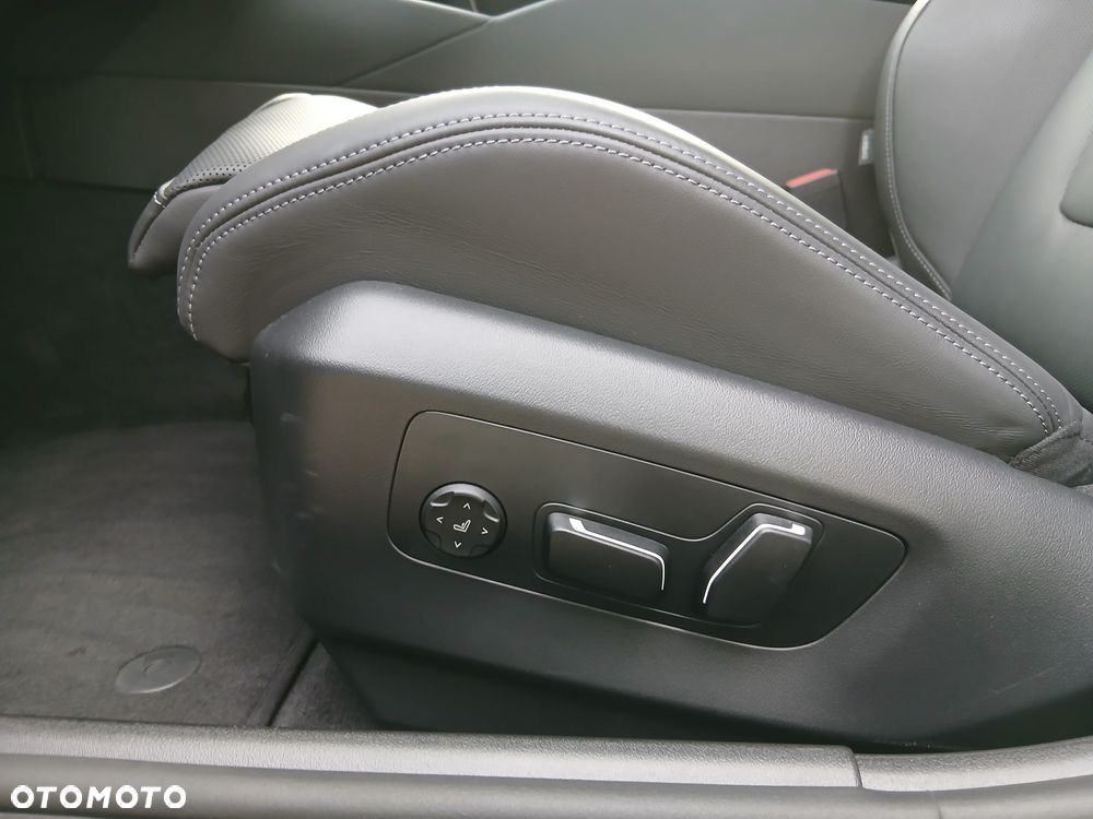 BMW M5 PHEV - 18
