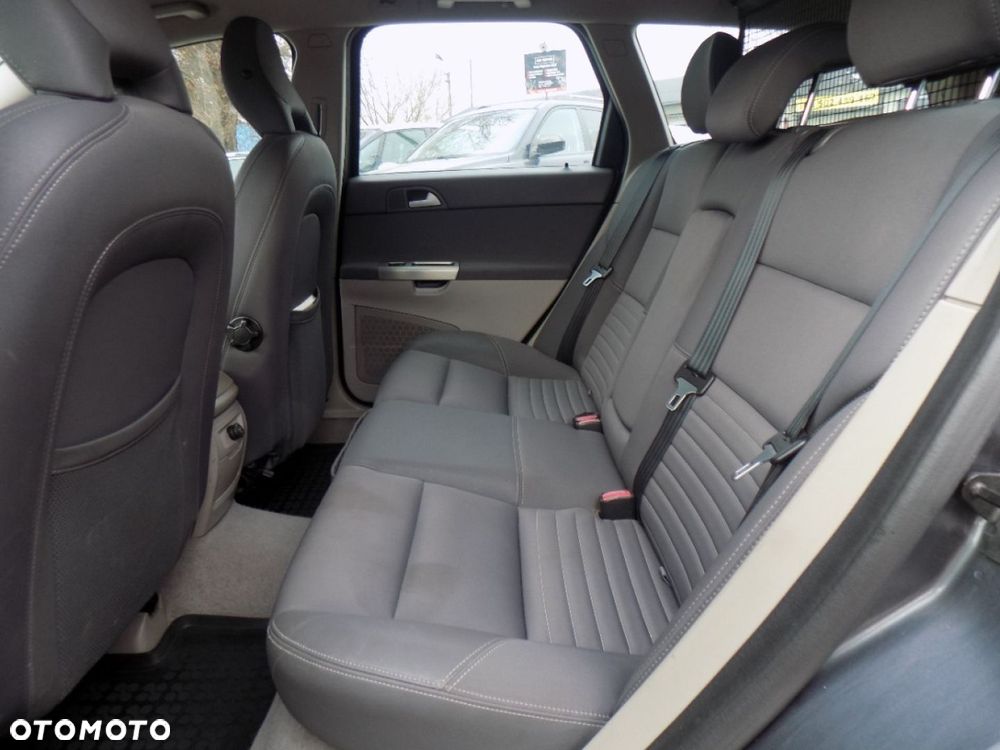 Volvo V50 - 7