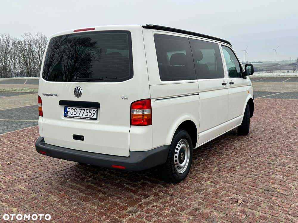 Volkswagen Transporter Shuttle L1 - 25