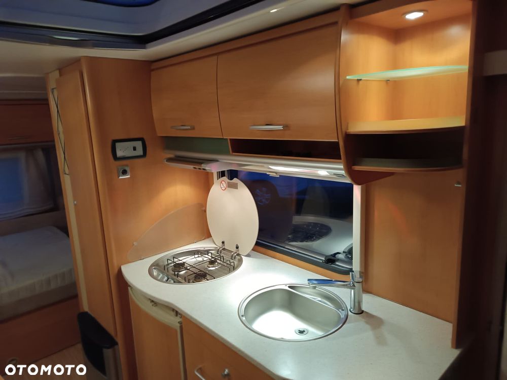 Hymer-Eriba Living 525 TK 560 Hobby 490 KMF - 33