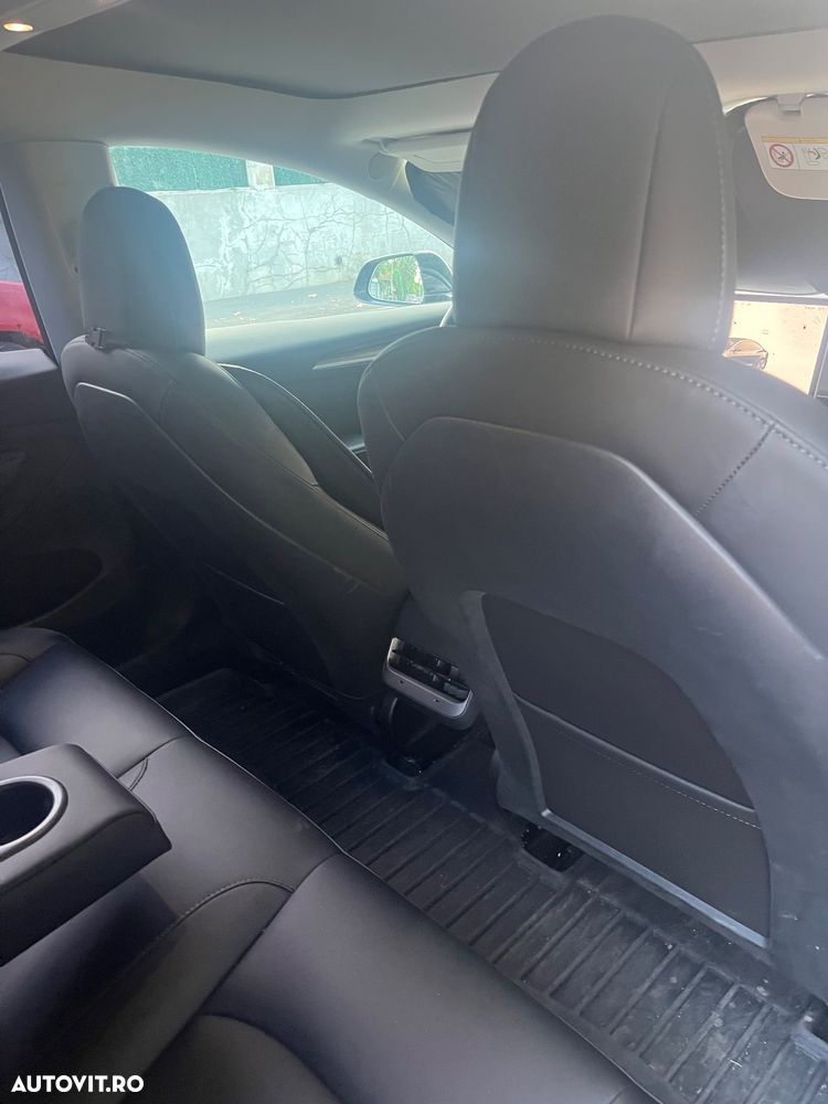 TESLA Model 3 2023 — imagine 14