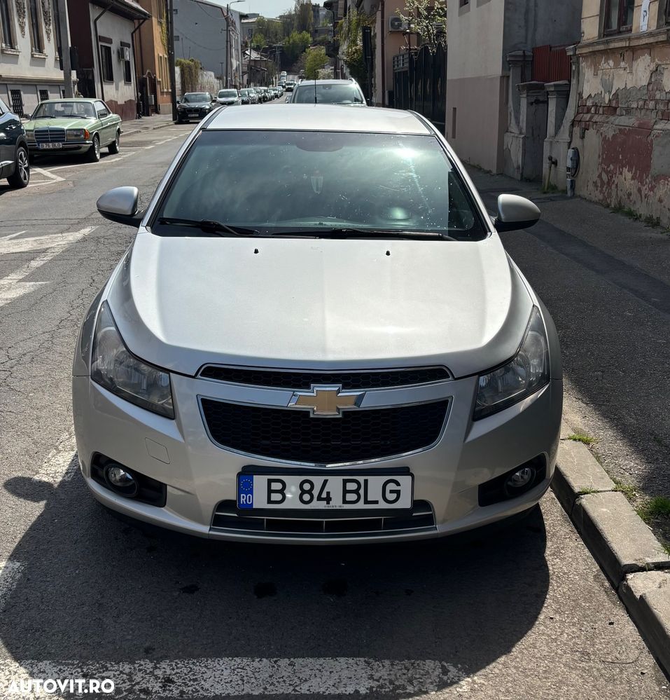 Chevrolet Cruze 1.6 DOHC LS+ - 2