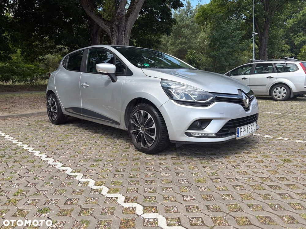 Renault Clio - 8