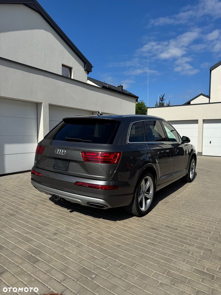Audi Q7 - 6