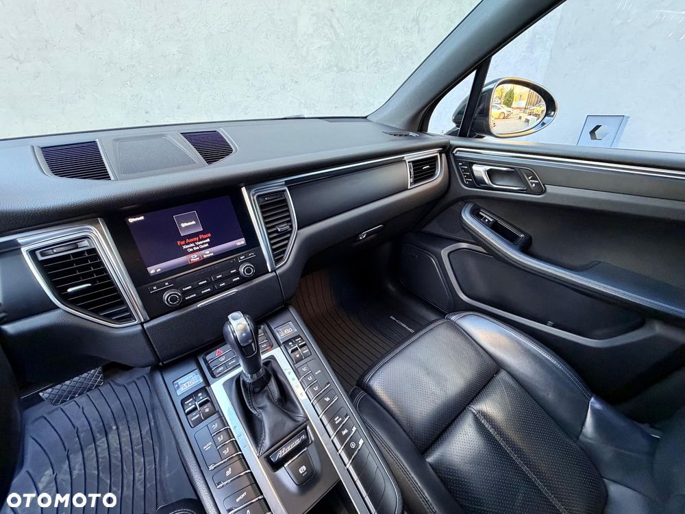 Porsche Macan - 19
