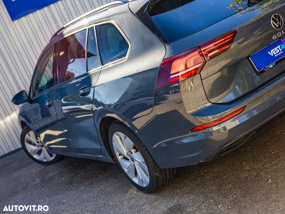 Volkswagen Golf 2.0 TDI Life - 12