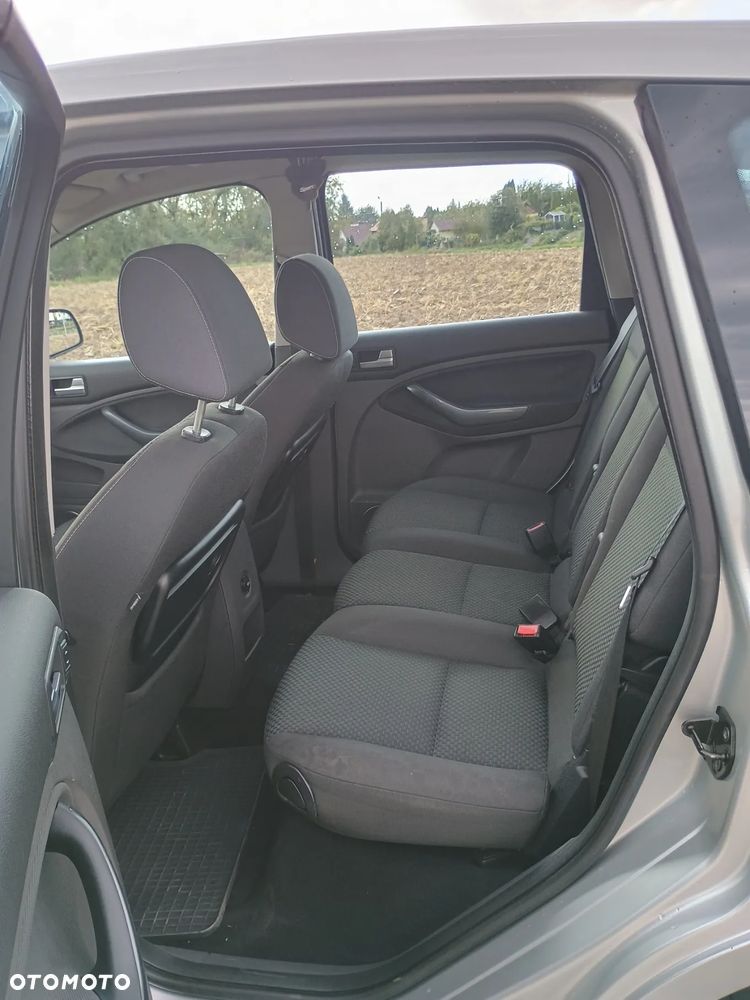 Ford C-MAX 1.6 TDCi DPF Titanium - 15