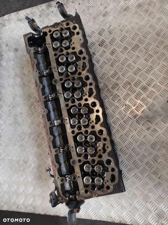 GŁOWICA SILNIKA RENAULT GAMA D/C VOLVO FL DTI 8 EURO6 - 2