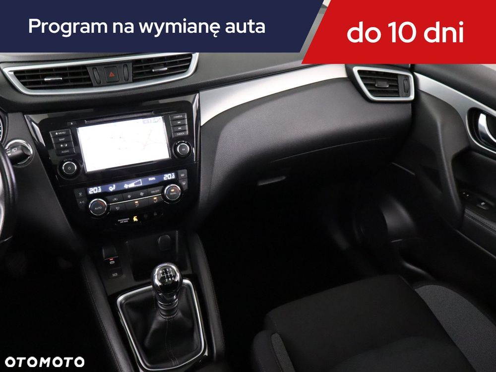 Nissan Qashqai - 10