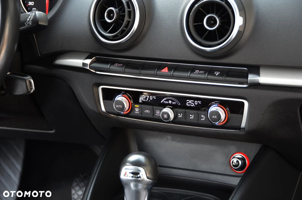 Audi A3 Sportback - 38