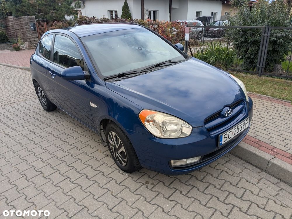 Hyundai Accent 2006 photo 3