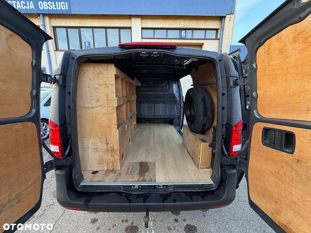 Mercedes-Benz VITO - 19
