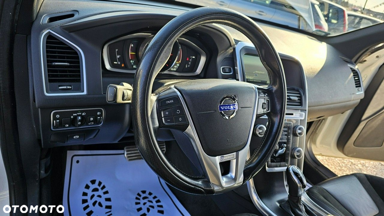 Volvo XC 60 - 20