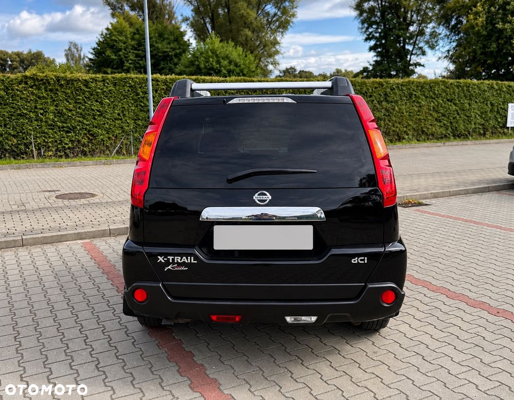 Nissan X-Trail 2.0 dCi XE - 12