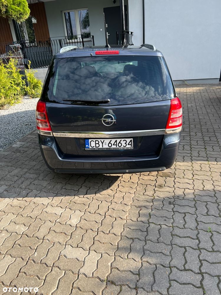Opel Zafira 1.8 - 4