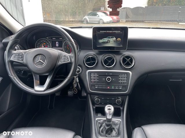 Mercedes-Benz Klasa A 180 d Style - 9