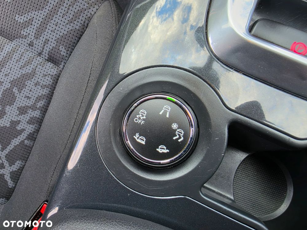 Peugeot 3008 1.6 HDi Style - 13
