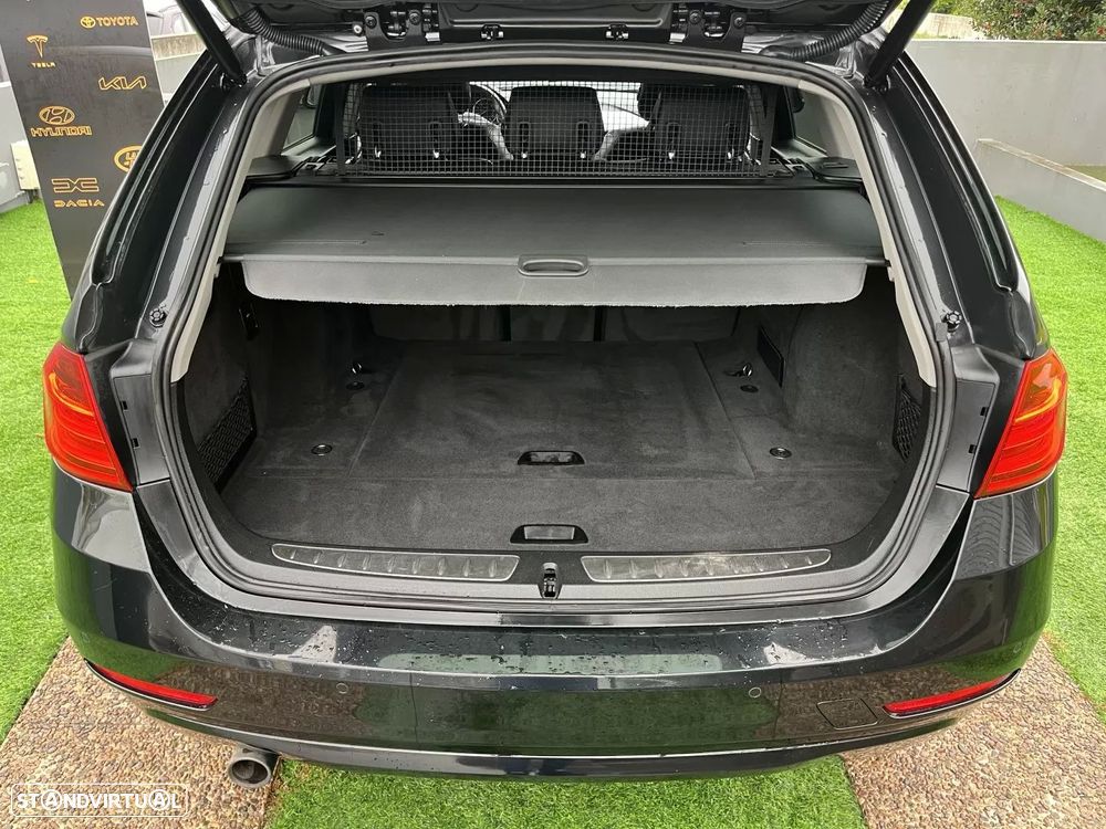 BMW 320 d Touring Line Sport - 18