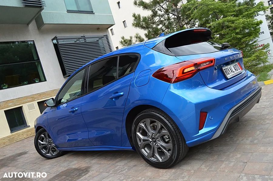Ford Focus - 7