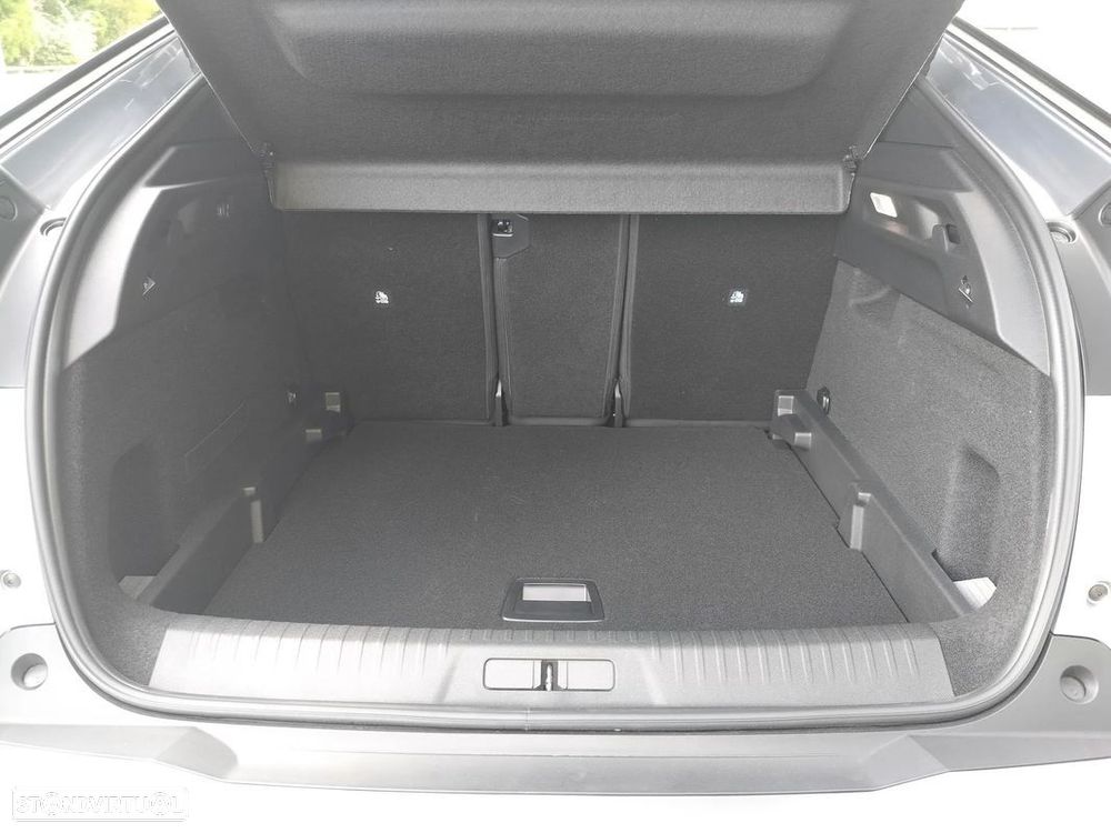 Peugeot 3008 1.6 Plug-in Hybrid Allure e-DCS7 - 11