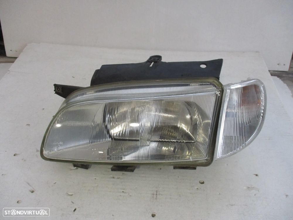 Farol Optica Citroen Berlingo 1996 a 2002 Esquerdo - 1
