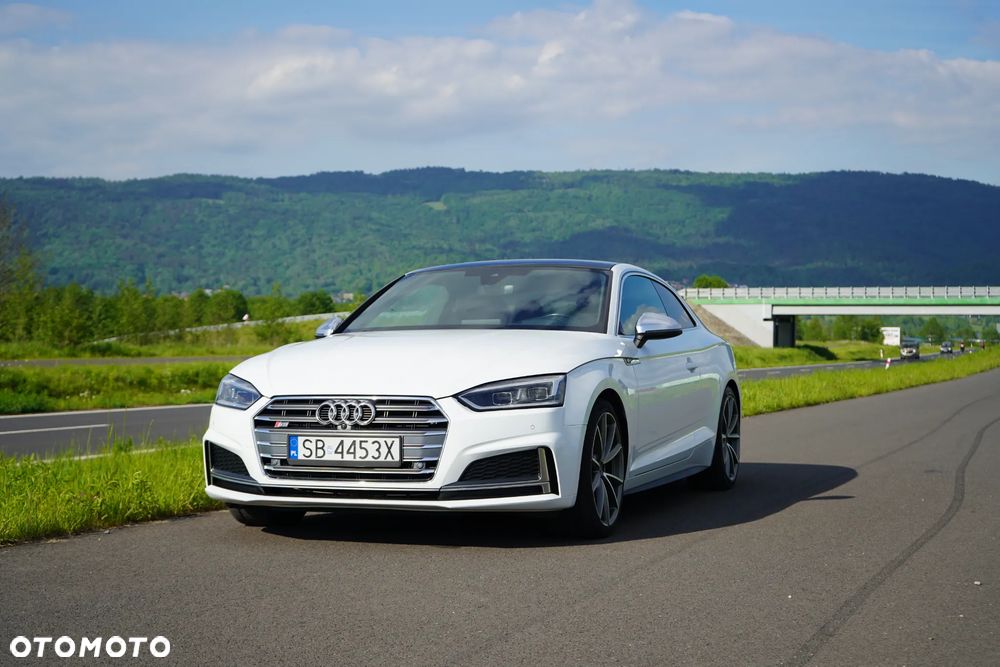 Audi A5 Coupé - 1