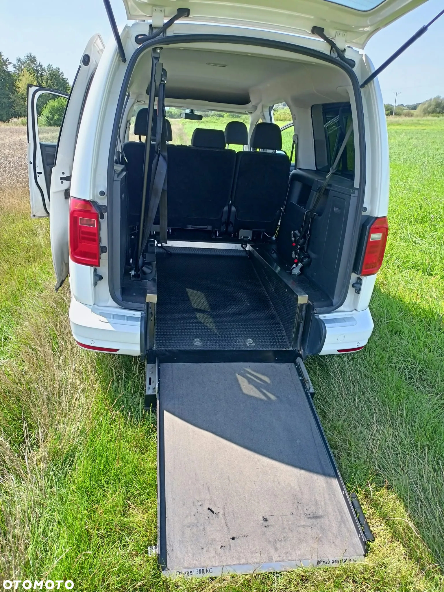 Volkswagen Caddy Maxi 2.0 TDI Highline DSG - 10