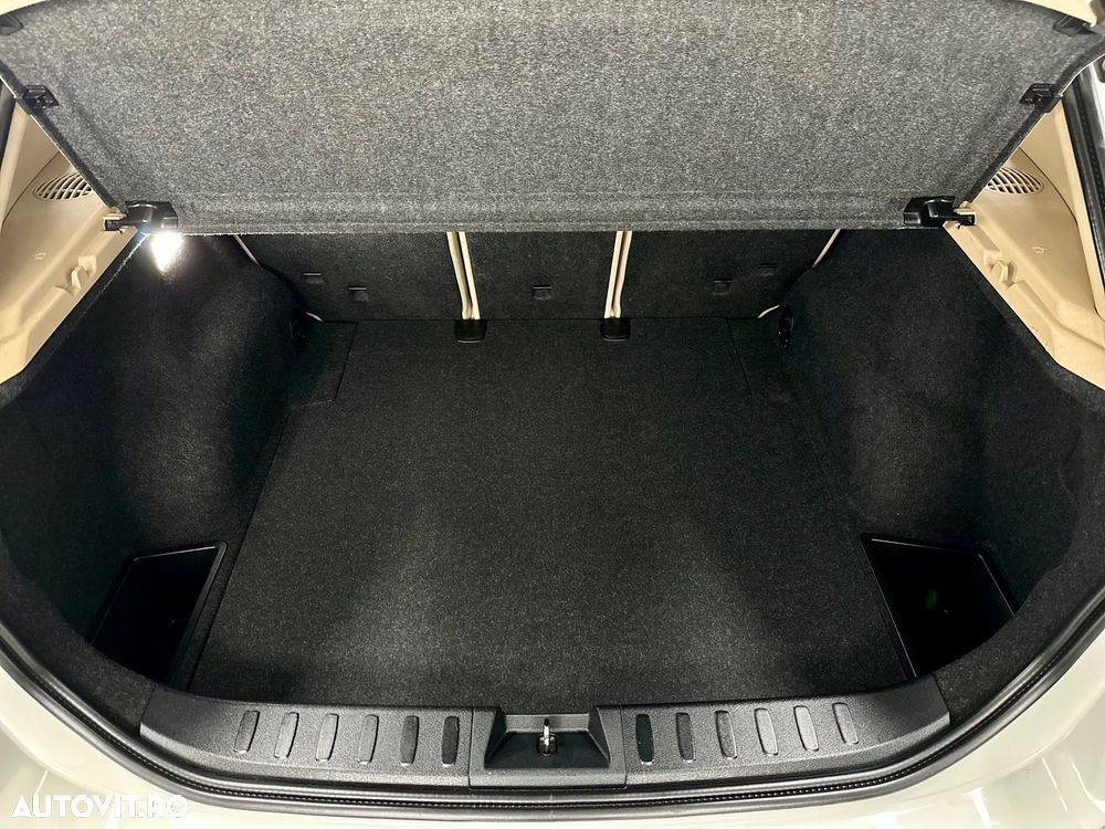 BMW X1 xDrive20d Aut. xLine - 22