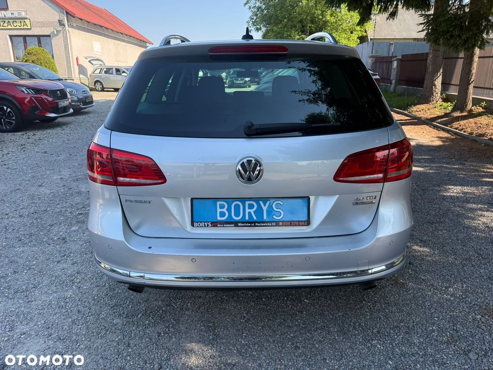 Volkswagen Passat 2.0 TDI 4Motion DSG BlueMotion Tech Highline - 9