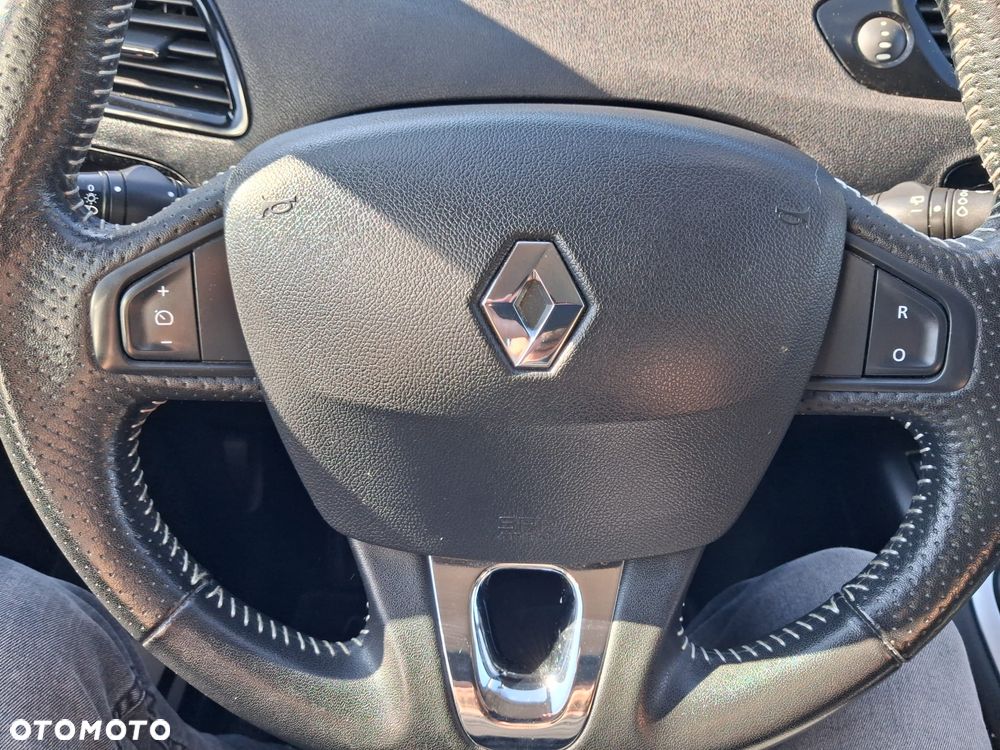 Renault Grand Scenic ENERGY TCe 130 BOSE EDITION - 24