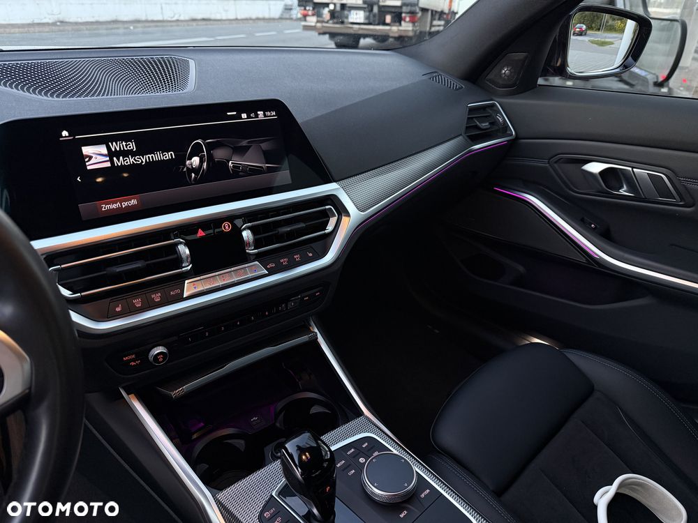 BMW Seria 3 M340i xDrive - 17