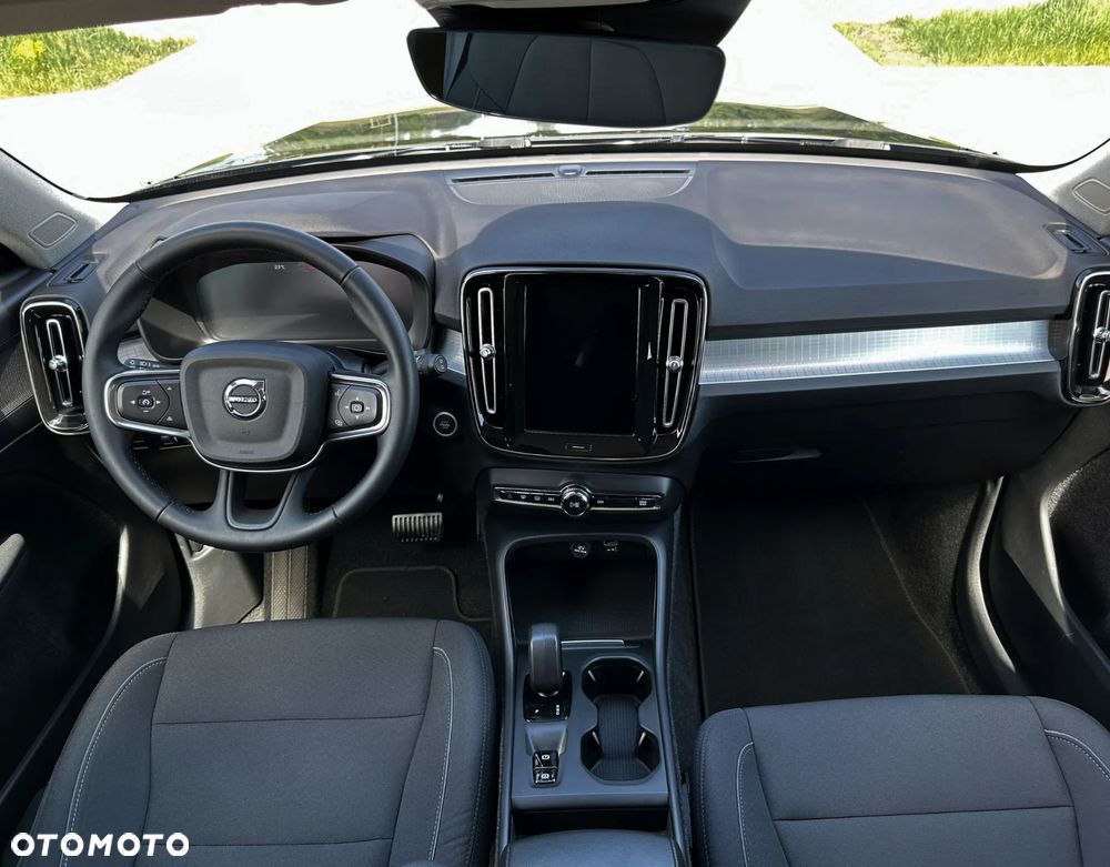 Volvo XC 40 - 22