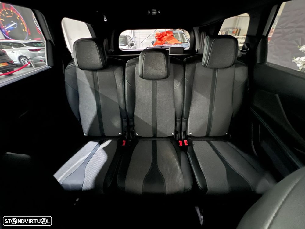 Peugeot 5008 1.2 PureTech Allure Pack EAT8 - 6