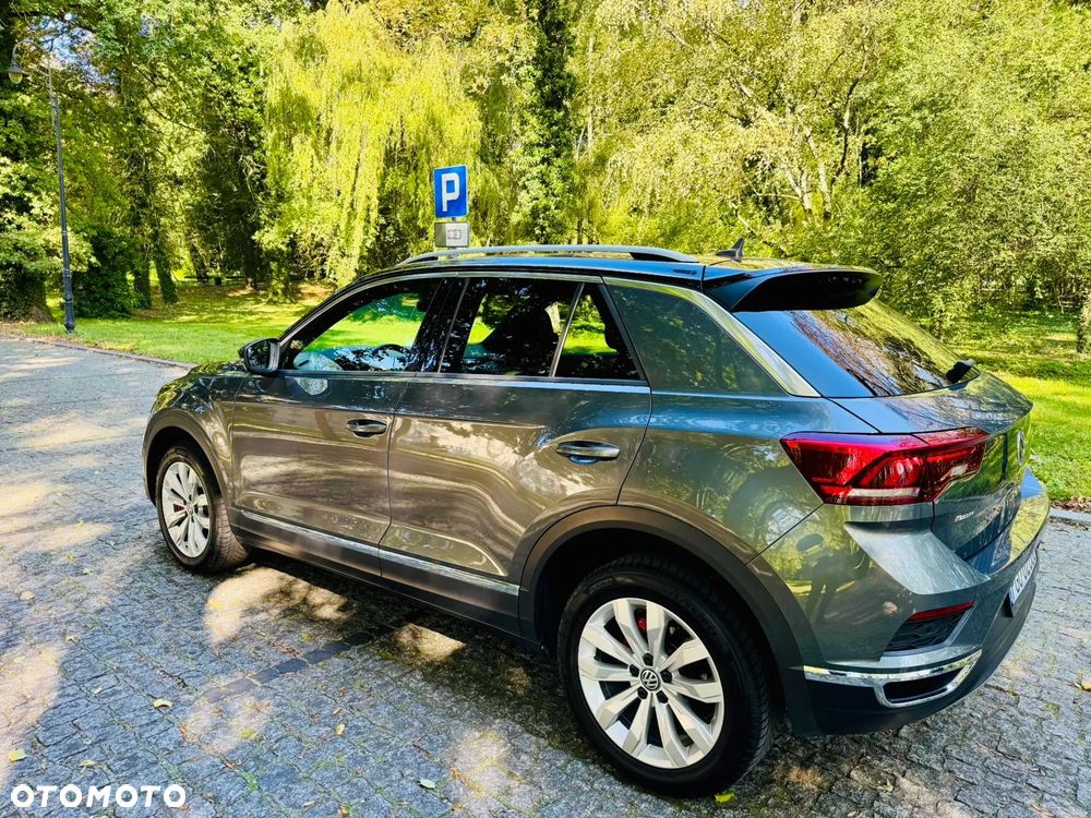 Volkswagen T-Roc - 8