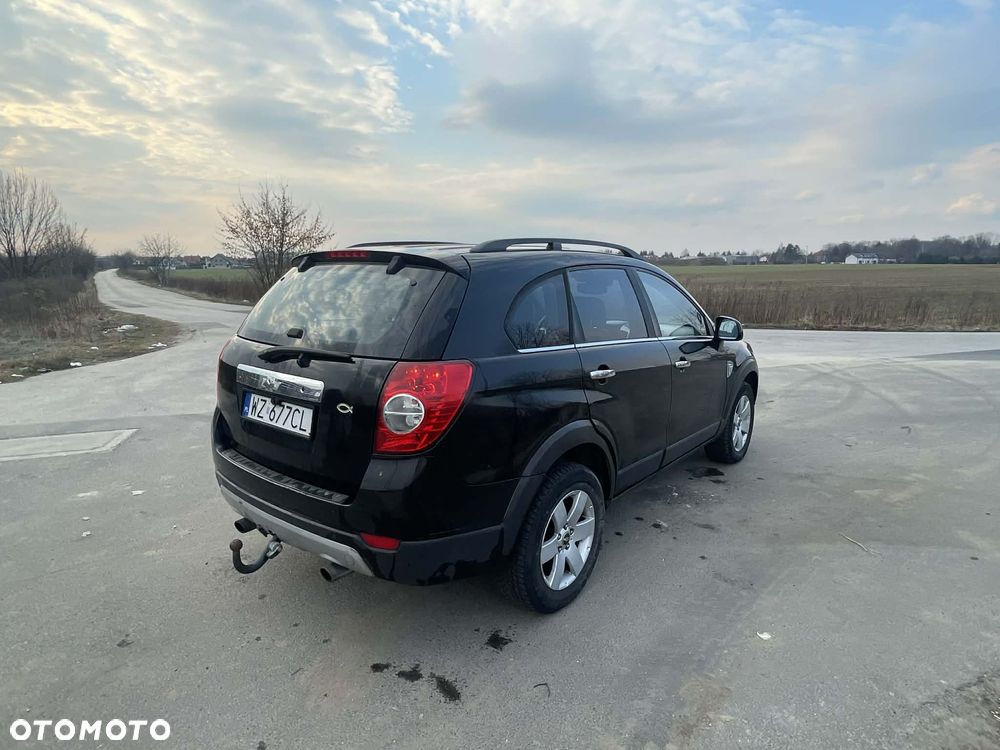 Chevrolet Captiva - 16