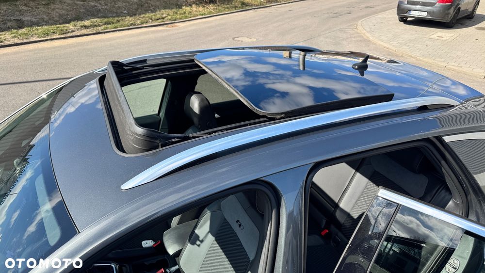 Volkswagen T-Roc 1.5 TSI ACT Premium DSG - 16