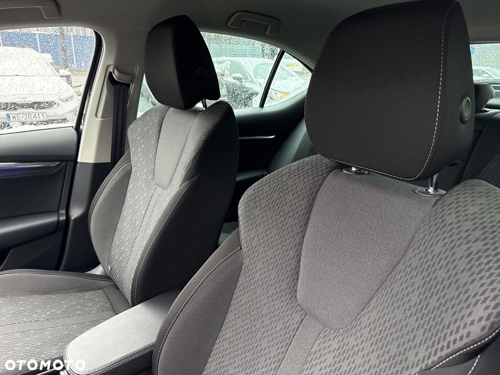 Skoda Octavia 2.0 TDI Style DSG - 11