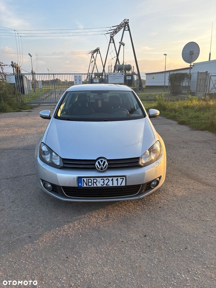 Volkswagen Golf 2.0 TDI DPF Highline - 1
