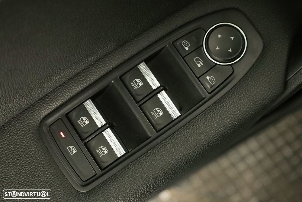 Renault Captur 1.0 TCe Techno Bi-Fuel - 20