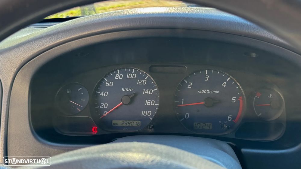Nissan Pick Up 2.5 TD CD Navara - 39