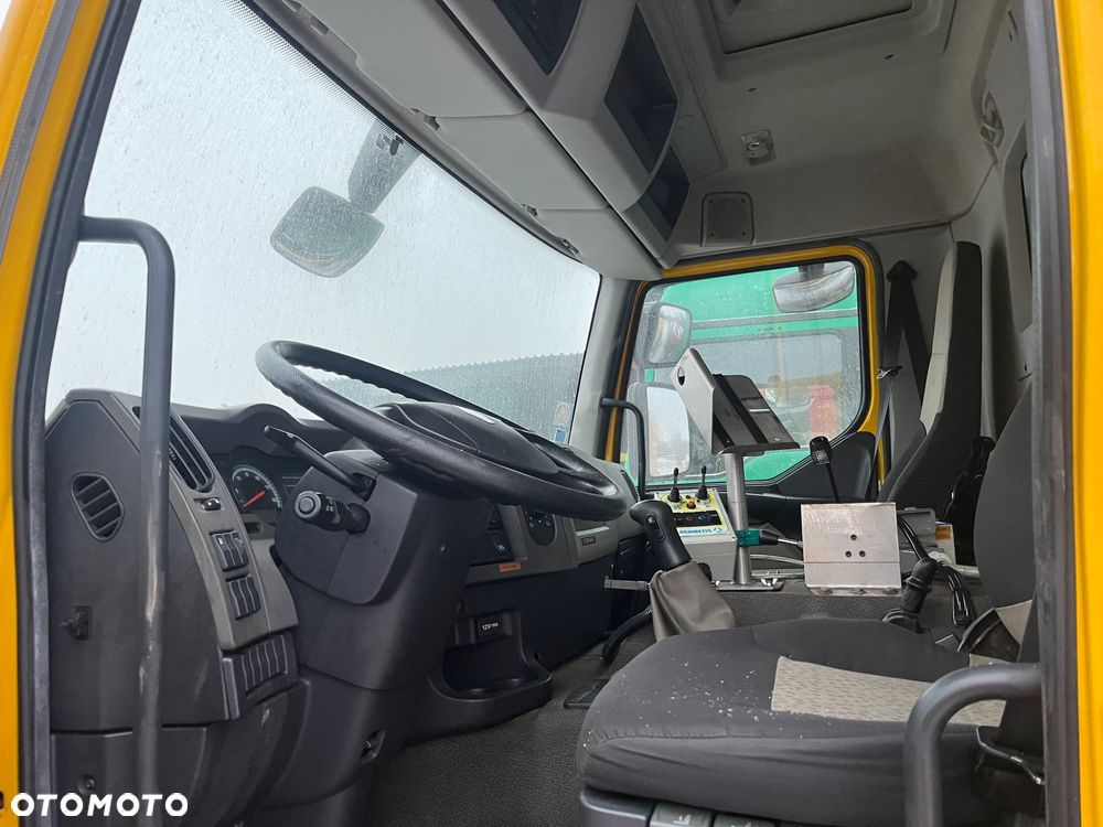 Renault Kerax 4x2 - 5