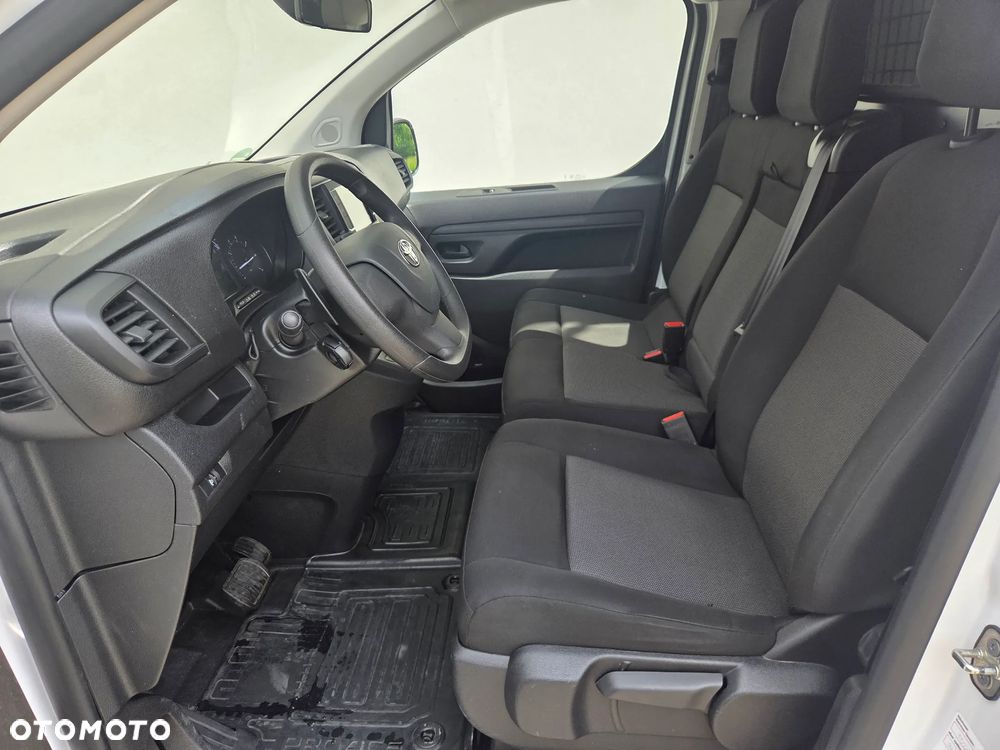 Toyota Proace - 8