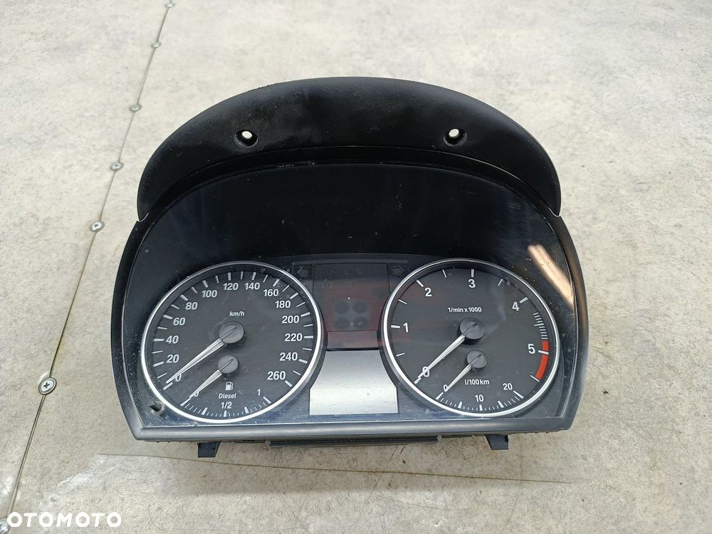 LICZNIK BMW 3 E90 A2C53113047 SIEMENS VDO 2.0 D 320d - 3